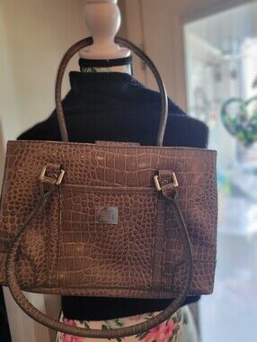 Liz Clarborne - Gray Croc-Embossed Women's Tote Bag - Classic Workday Style